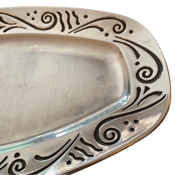 Lenox Spyro Bread Tray - Picture 2 of 7